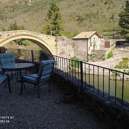 Casa Sobre Rio Noguera Pallaresa Gerri de la Sal Bagian luar foto
